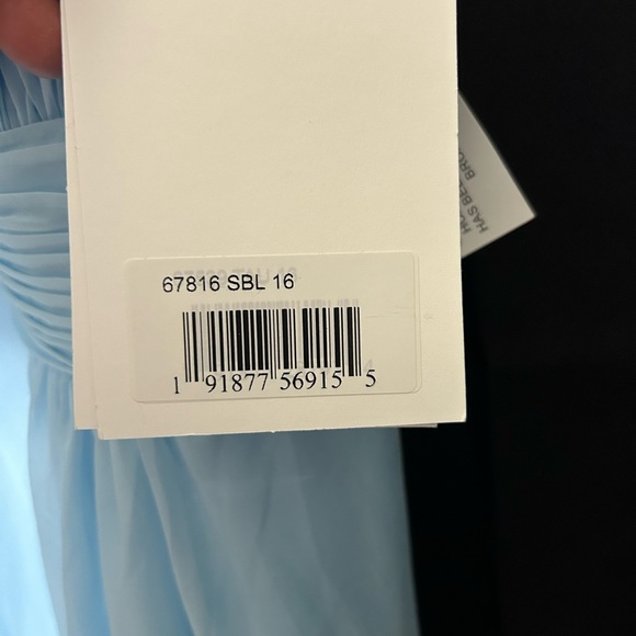 Mac Duggal 67816 HIGH NECK TIERED CHIFFON HALTER GOWN - Picture 9 of 9